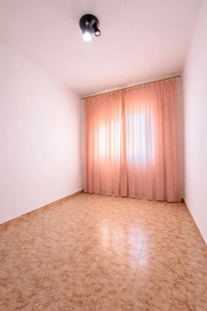 Dormitori de Casa o xalet en venda en Rubí amb Calefacció, Jardí privat i Terrassa