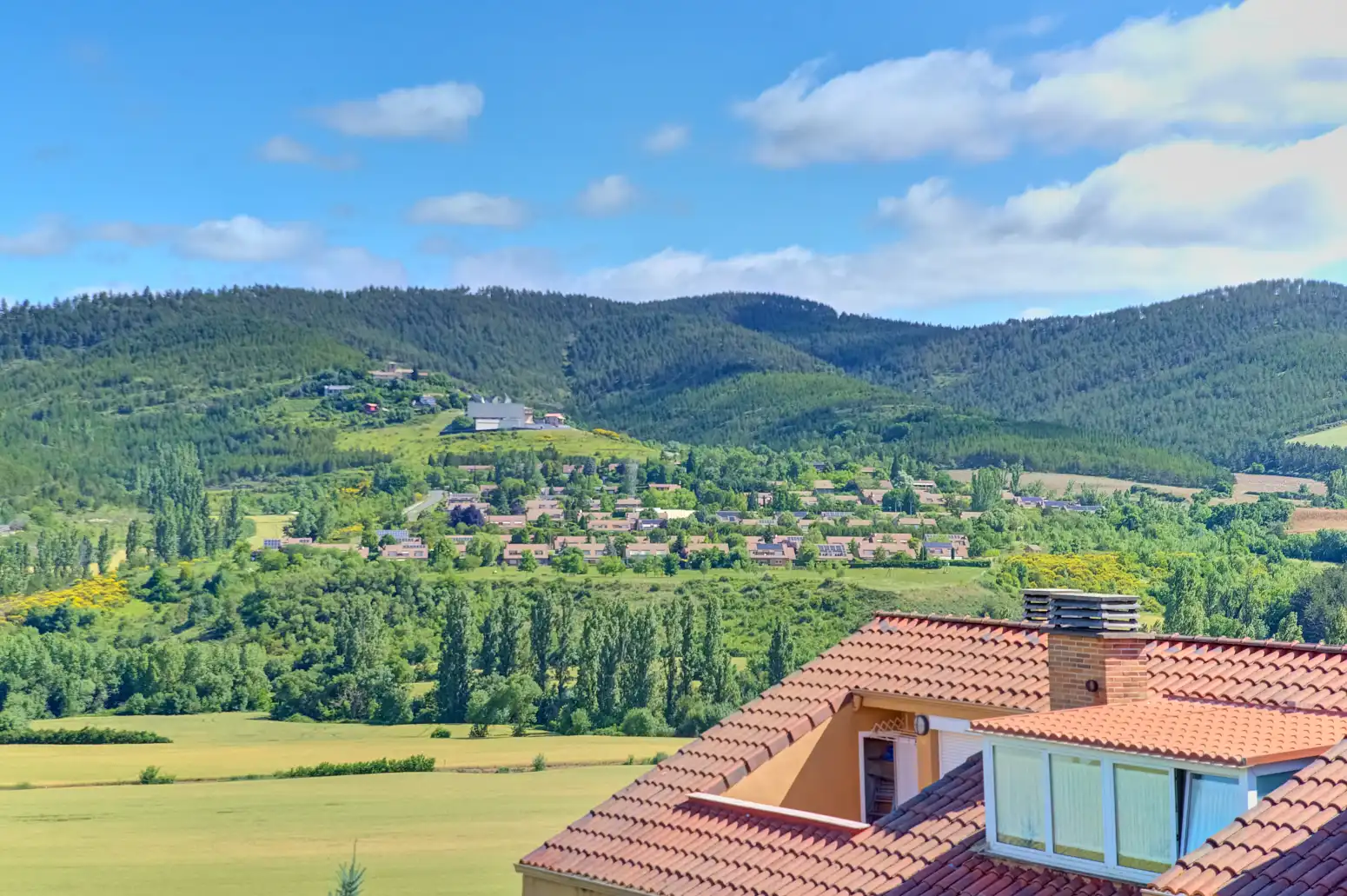 Casa o xalet en venda en Valle de Egüés / Eguesibar amb Calefacció, Parquet i Terrassa