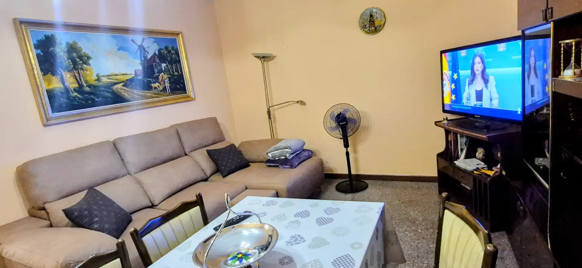 Living room of Flat for sale in Barcelona  with Air Conditioner, Furnished and Oven