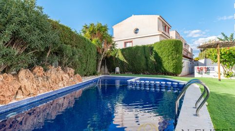 Foto 2 de Casa o xalet en venda a Calle Afrodita, Albufereta, Alicante / Alacant