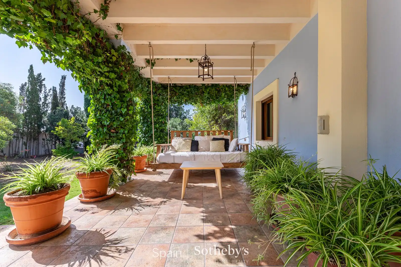 Terrassa de Casa o xalet en venda en Elche / Elx amb Aire condicionat, Calefacció i Jardí privat