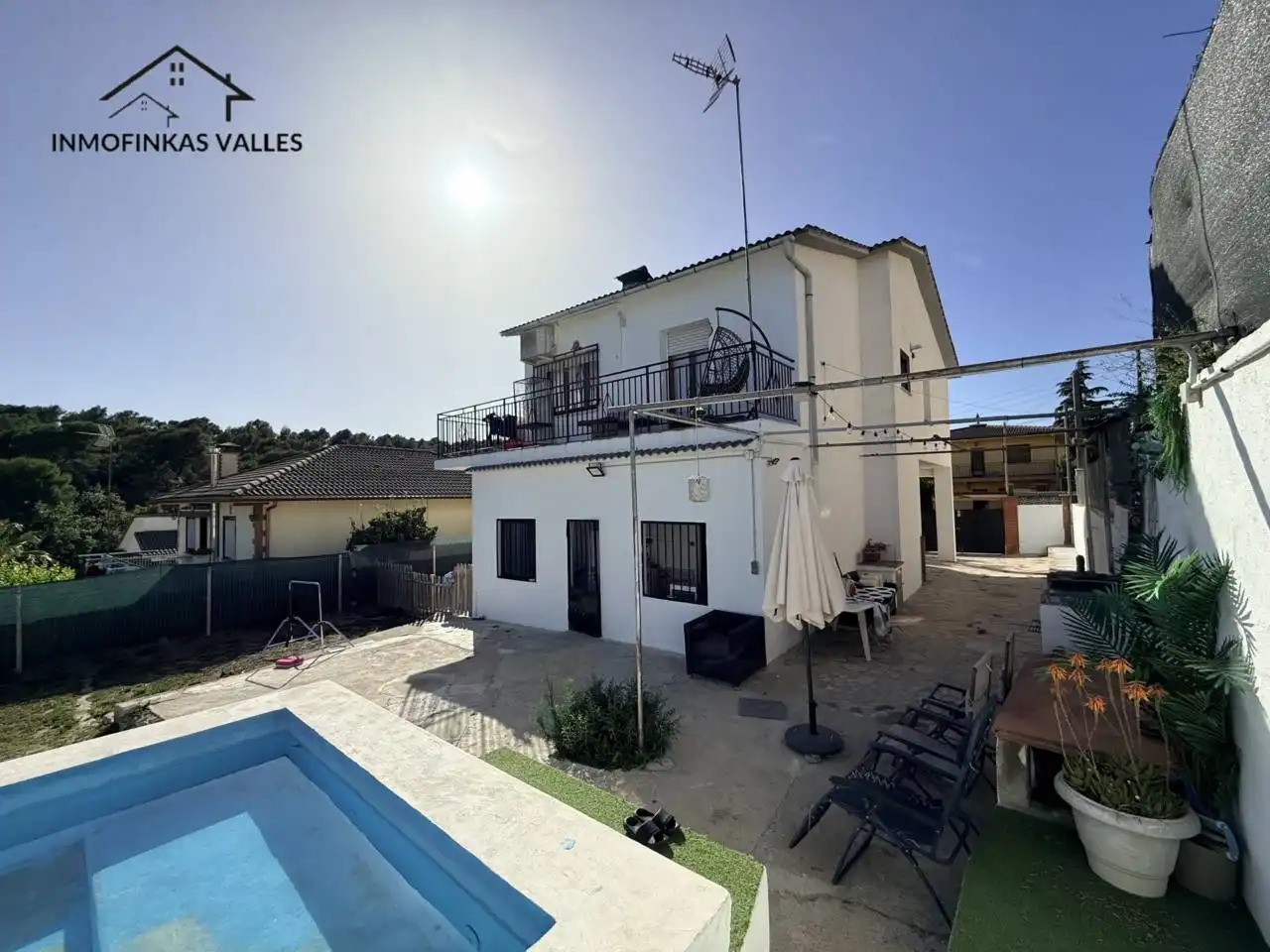 Vista exterior de Casa o chalet en venta en Lliçà d'Amunt con Calefacción, Jardín privado y Terraza