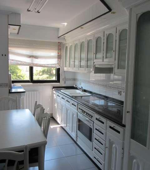 Photo 1 of Flat to rent in Rúa Emilia Pardo Bazán, Centro, Ourense