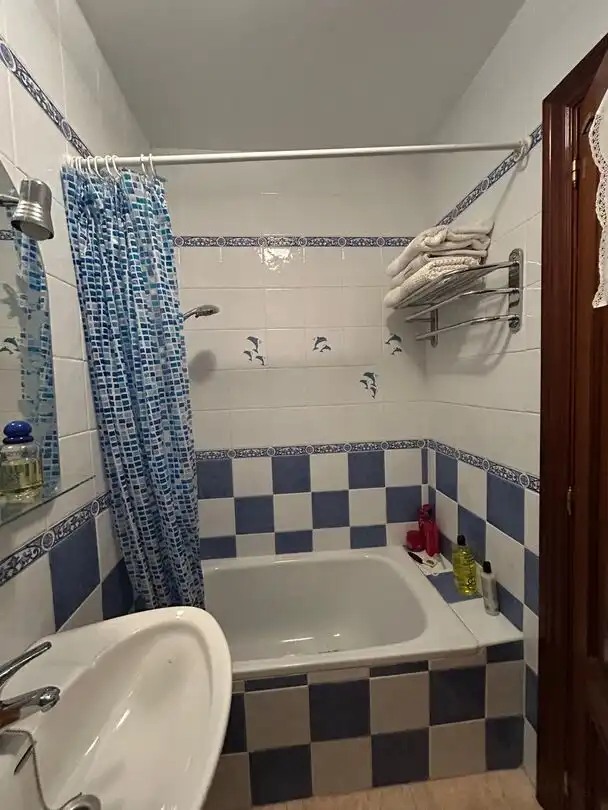 Baño de Piso en venta en Alhaurín El Grande con Aire acondicionado, Calefacción y Balcón