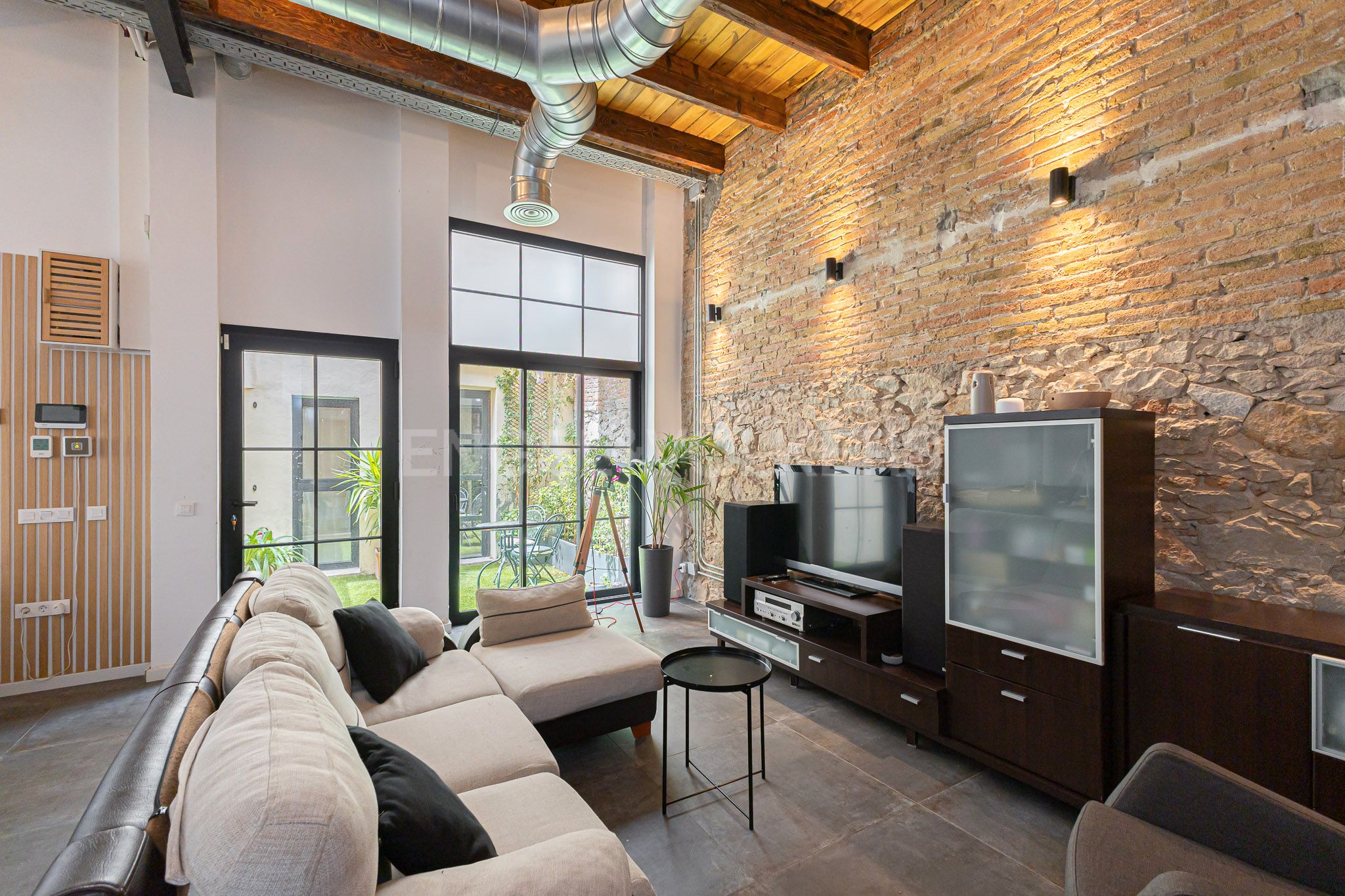 Sala d'estar de Apartament en venda en  Barcelona Capital amb Aire condicionat, Calefacció i Terrassa