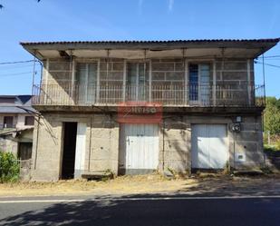 Vista exterior de Casa o xalet en venda en Esgos