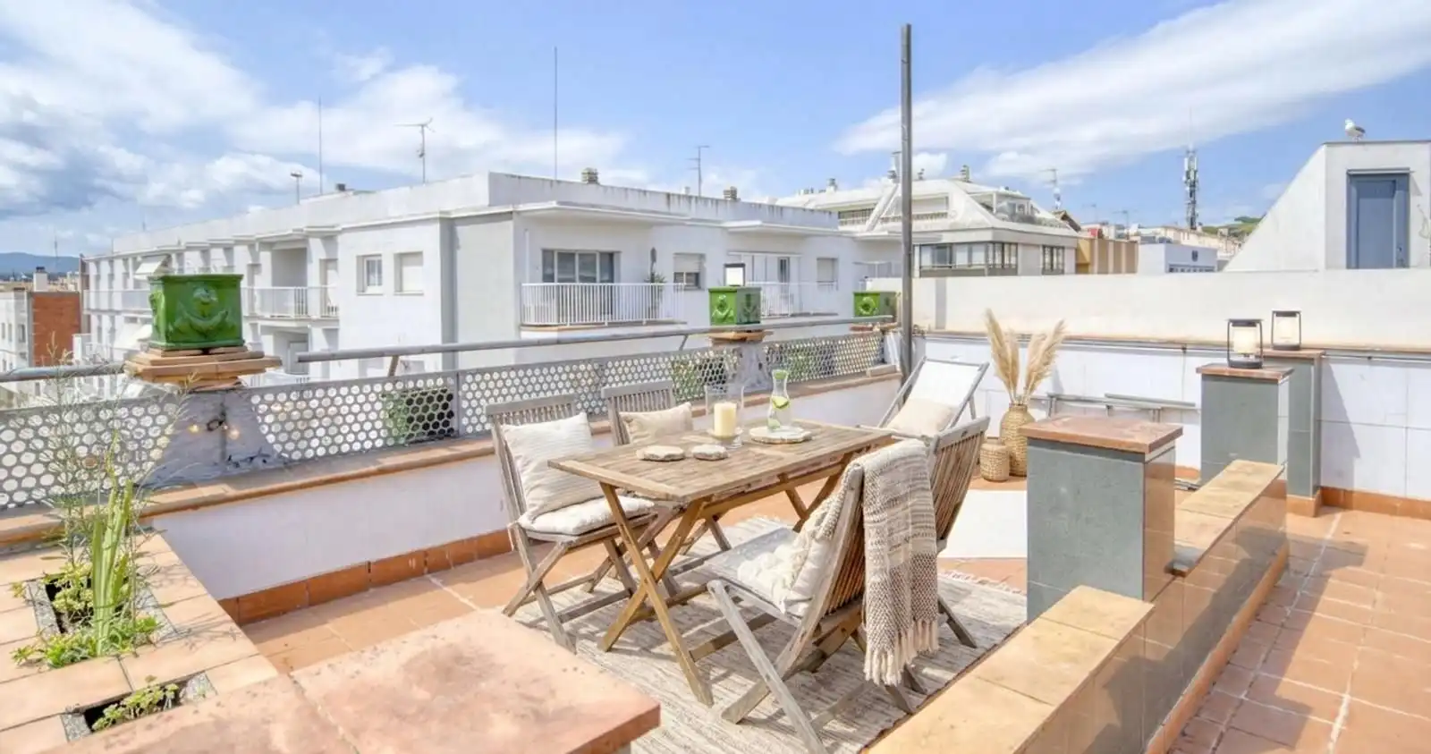 Ático con terraza en venta en 11 setembre 33