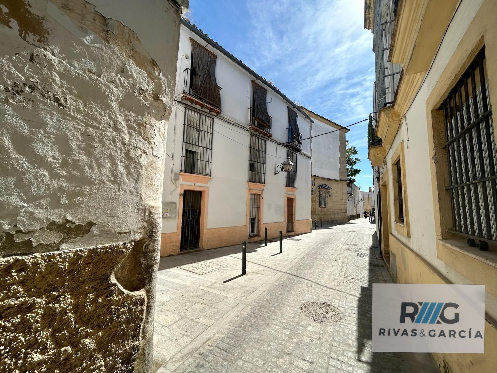 Casa adosada en venda a Centro