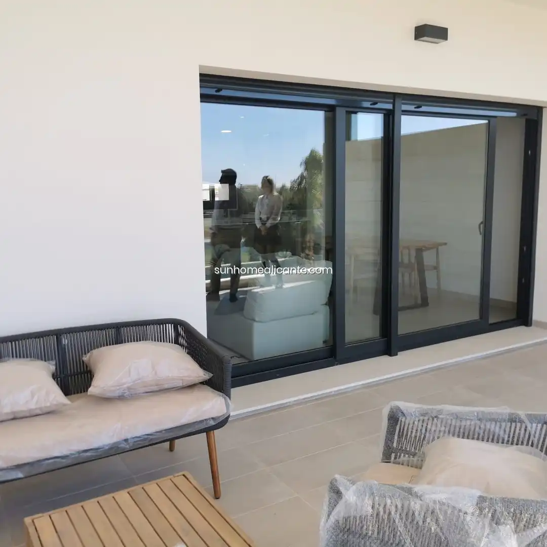 Terraza de Piso en venta en Pilar de la Horadada con Aire acondicionado, Calefacción y Jardín privado