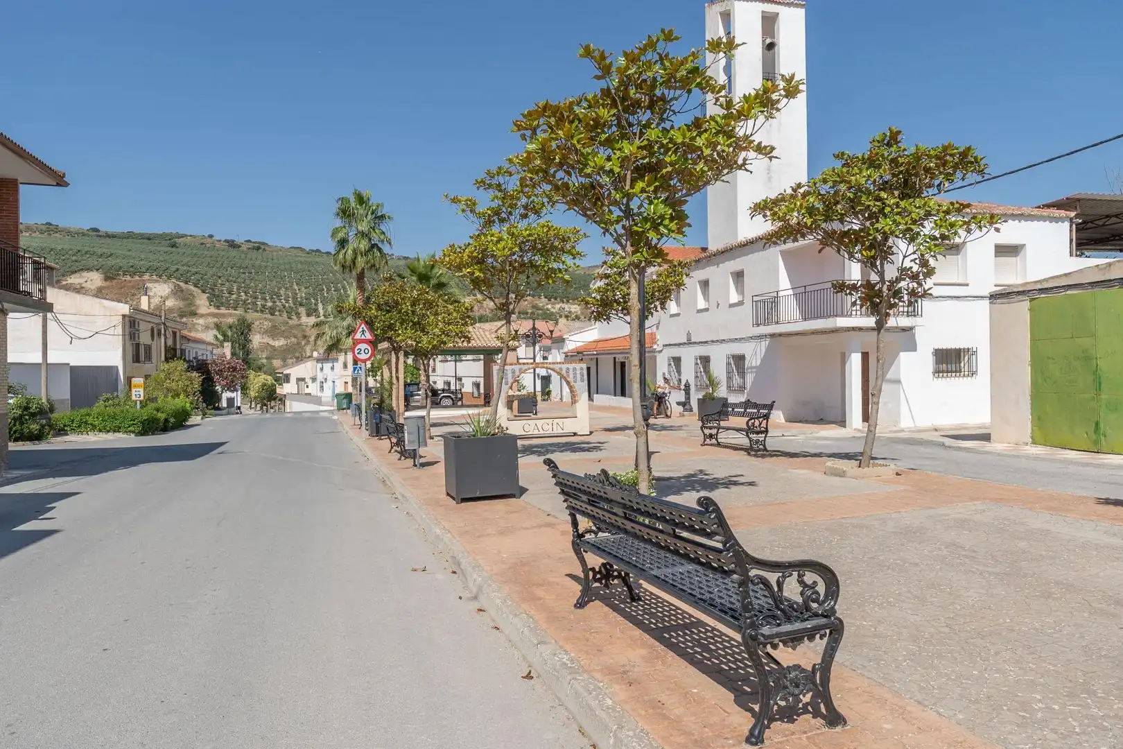 Exterior view of Houses for sale in Cacín  with Furnished and Balcony