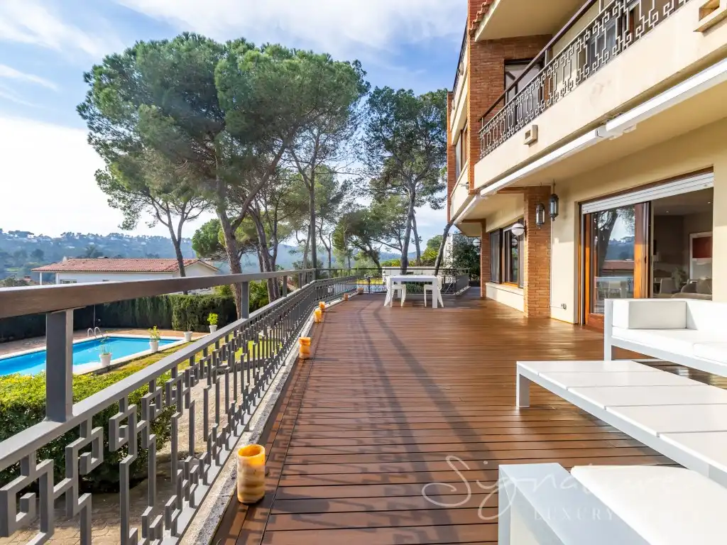 Terraza de Casa o chalet en venta en Sant Cugat del Vallès con Calefacción, Jardín privado y Terraza