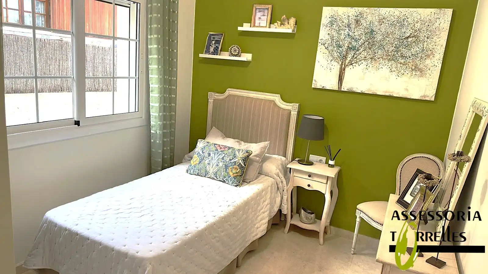 Schlafzimmer von Haus oder Chalet zum Verkauf in Torrelles de Llobregat mit Heizung, Privatgarten und Parkett
