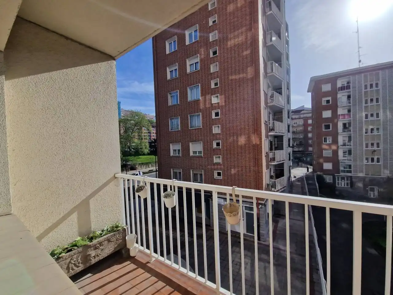 Piso en venta en Plaza Julio Lazurtegui, San Pedro de Deusto - La Ribera, Deusto