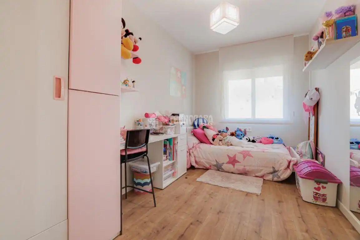 Bedroom of Flat for sale in Ripollet  with Air Conditioner, Heating and Terrace