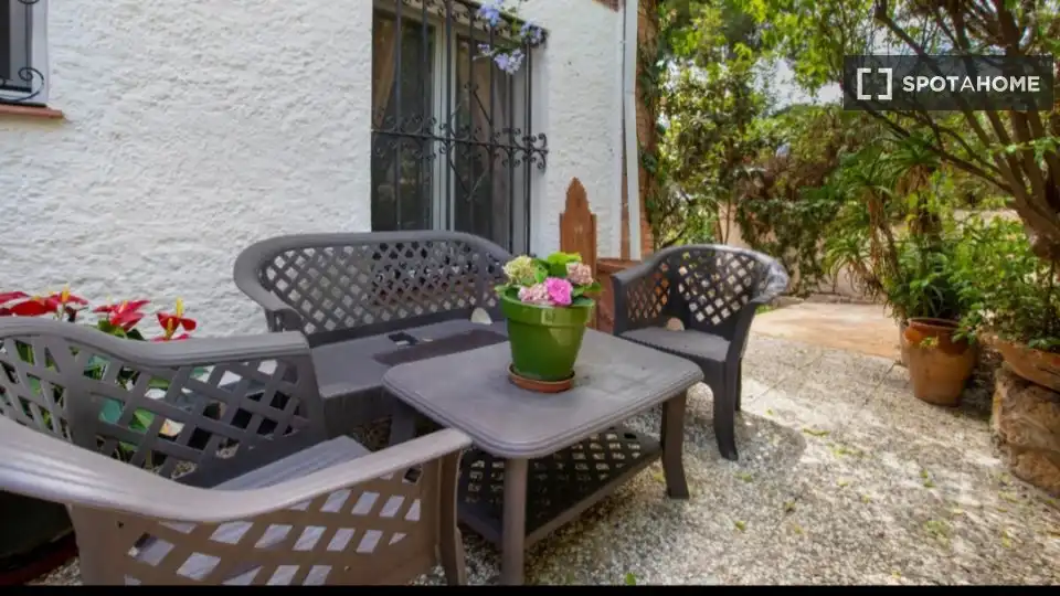 Terrassa de Apartament per a compartir en Torremolinos amb Aire condicionat, Terrassa i Moblat
