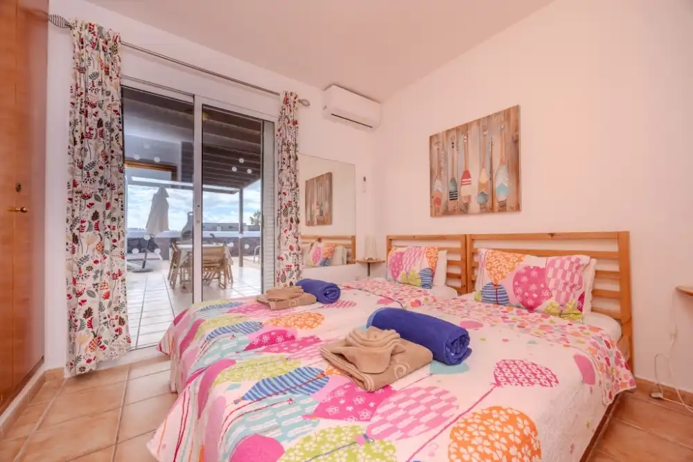 Dormitori de Casa o xalet en venda en Yaiza amb Terrassa