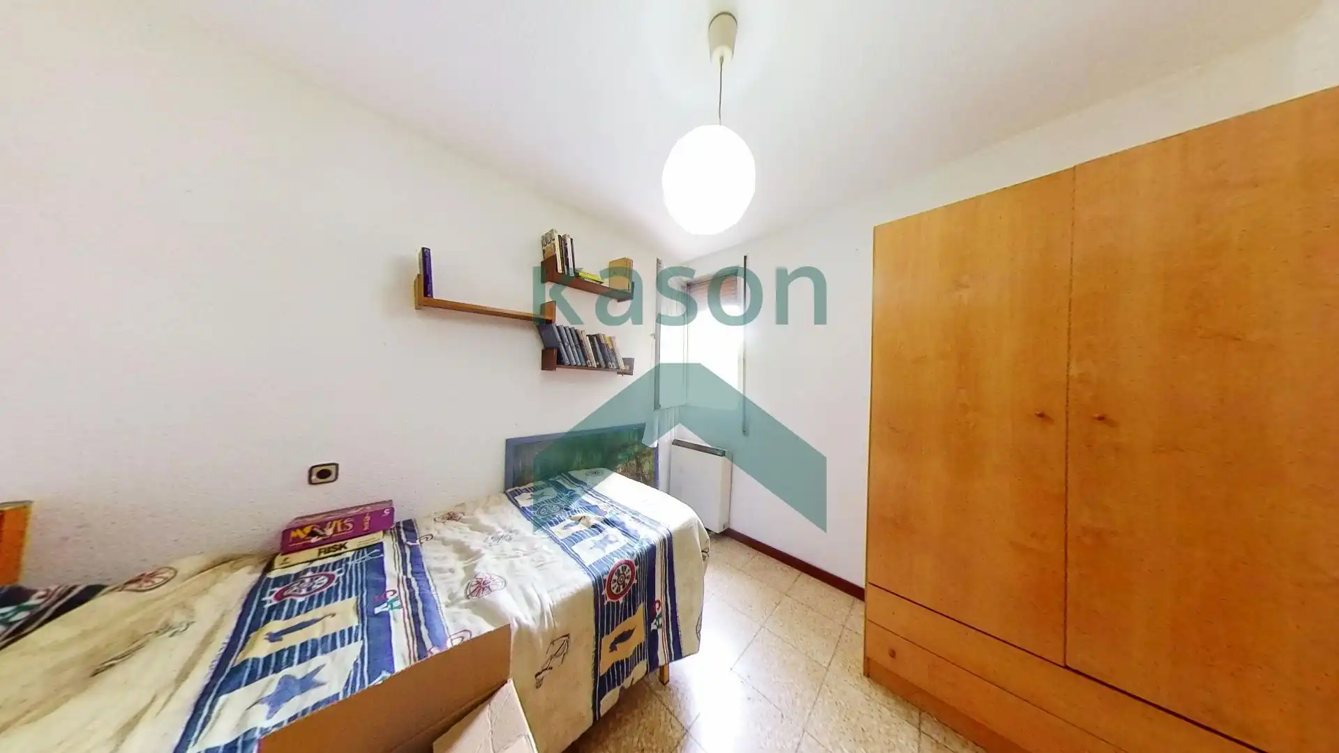 Bedroom of Flat for sale in Madrid  with Air Conditioner and Heating