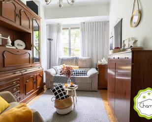 Living room of Flat for sale in Bilbao   with Heating, Private garden and Furnished