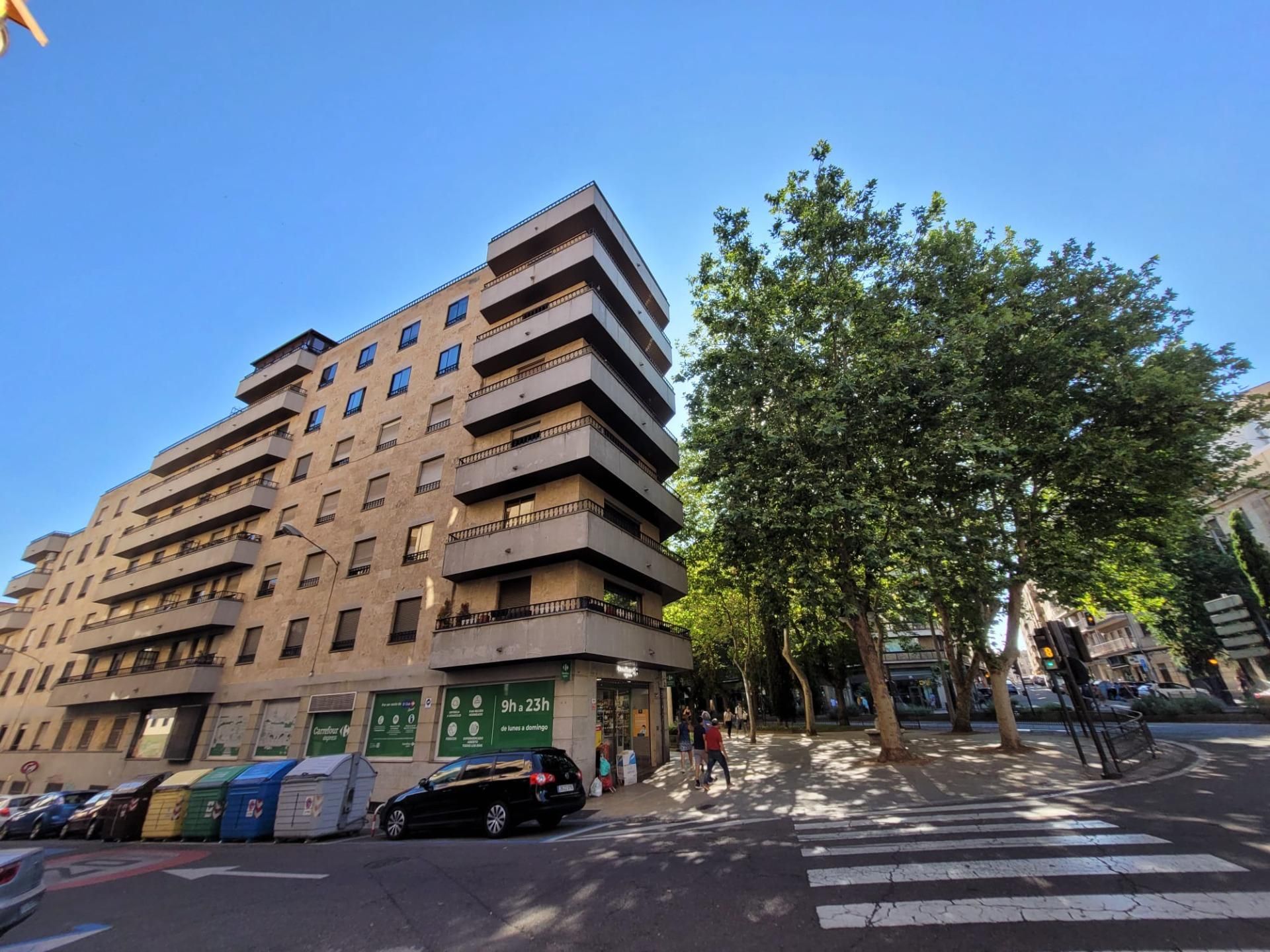 Vista exterior de Pis en venda en Salamanca Capital amb Calefacció, Parquet i Balcó