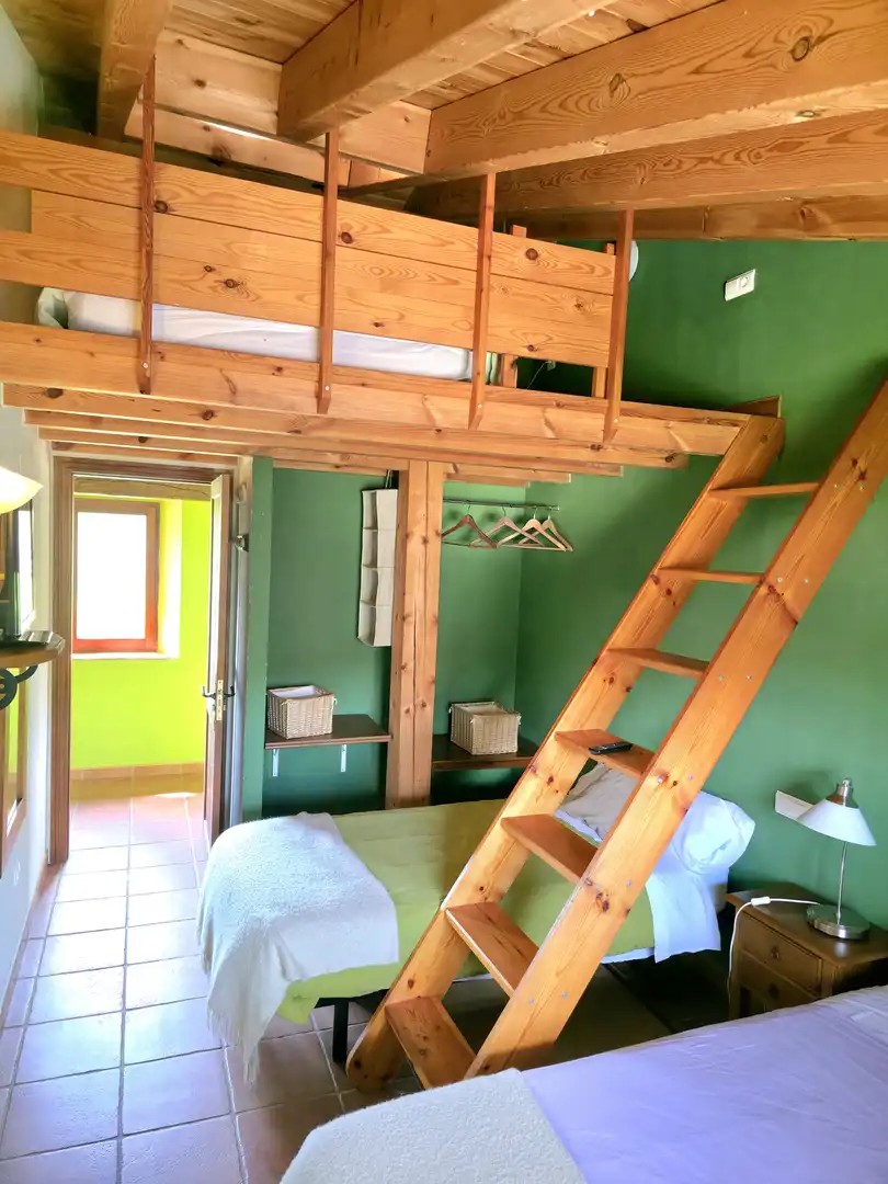 Casa o xalet en venda a San Martín y Perapertú - CALLE MAYOR, San Cebrián de Mudá