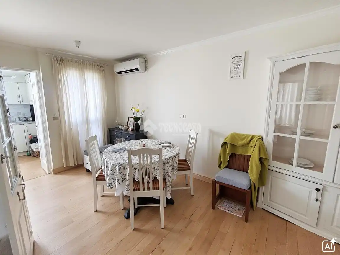 Comedor de Piso en venta en Barcelona