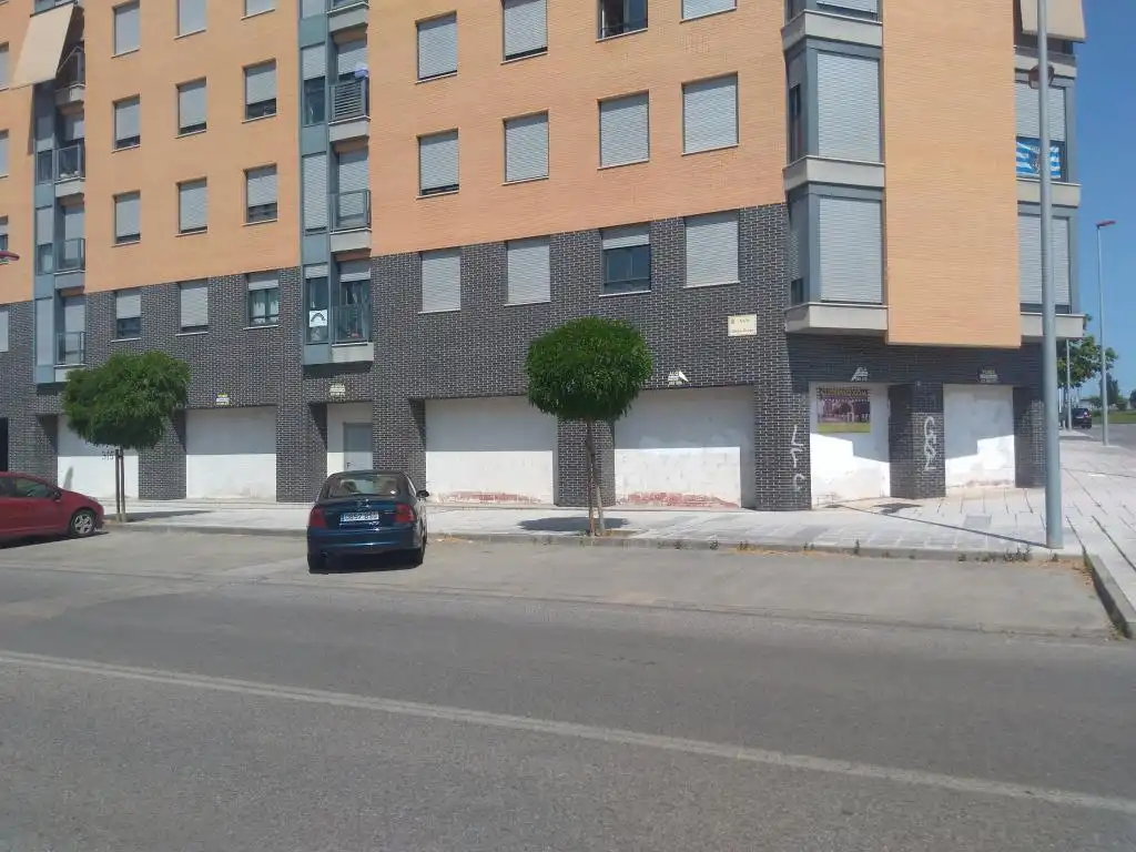 Local comercial en venda a Centro, imagen 2