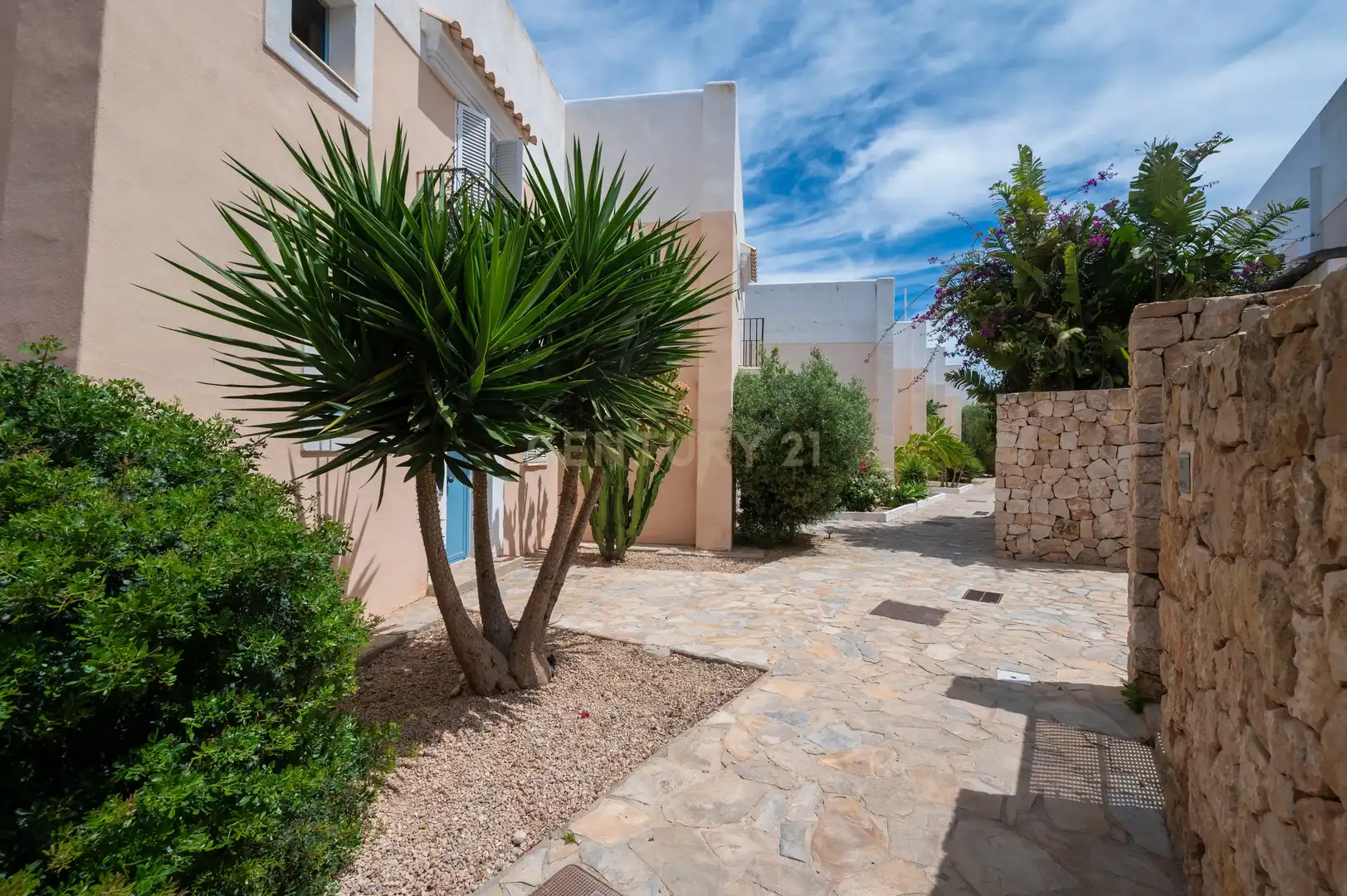 Vista exterior de Apartament en venda en Sant Josep de sa Talaia amb Aire condicionat, Traster i Forn