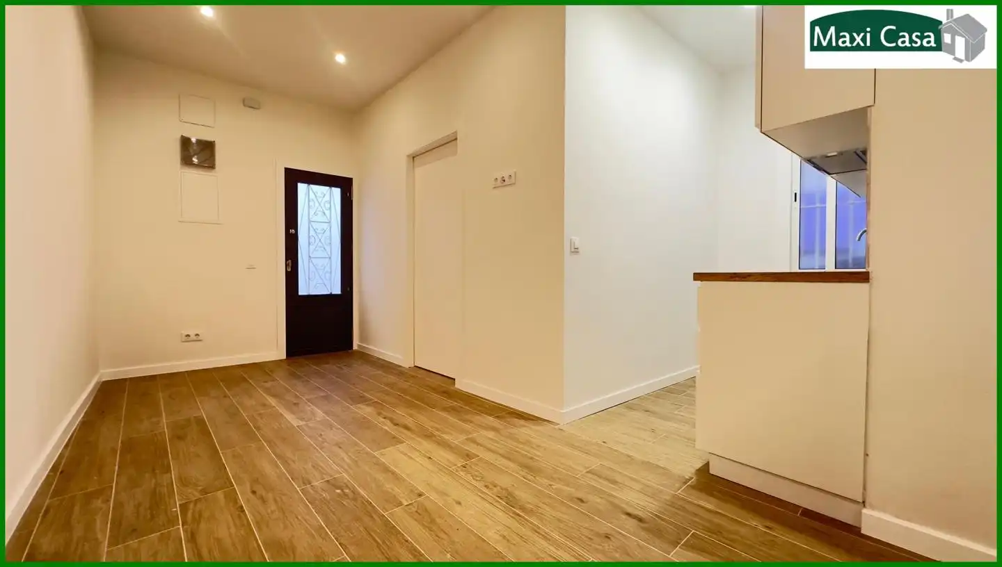 Planta baja en venta en Barcelona con Aire acondicionado y Calefacción