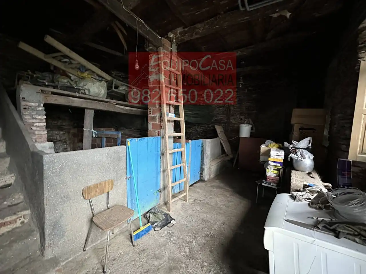 Casa adosada en venta en Lugo con Jardín privado, Terraza y Alarma