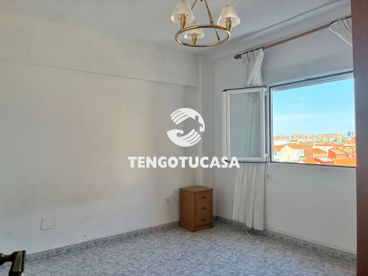 Habitación de Piso en venta en Madrid con Aire acondicionado