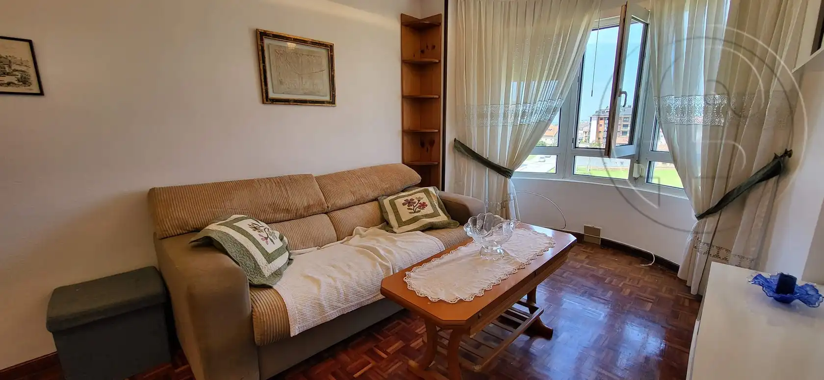 Apartments for rent in Calle de Roy García de Santander, 13, Alisal - San Román