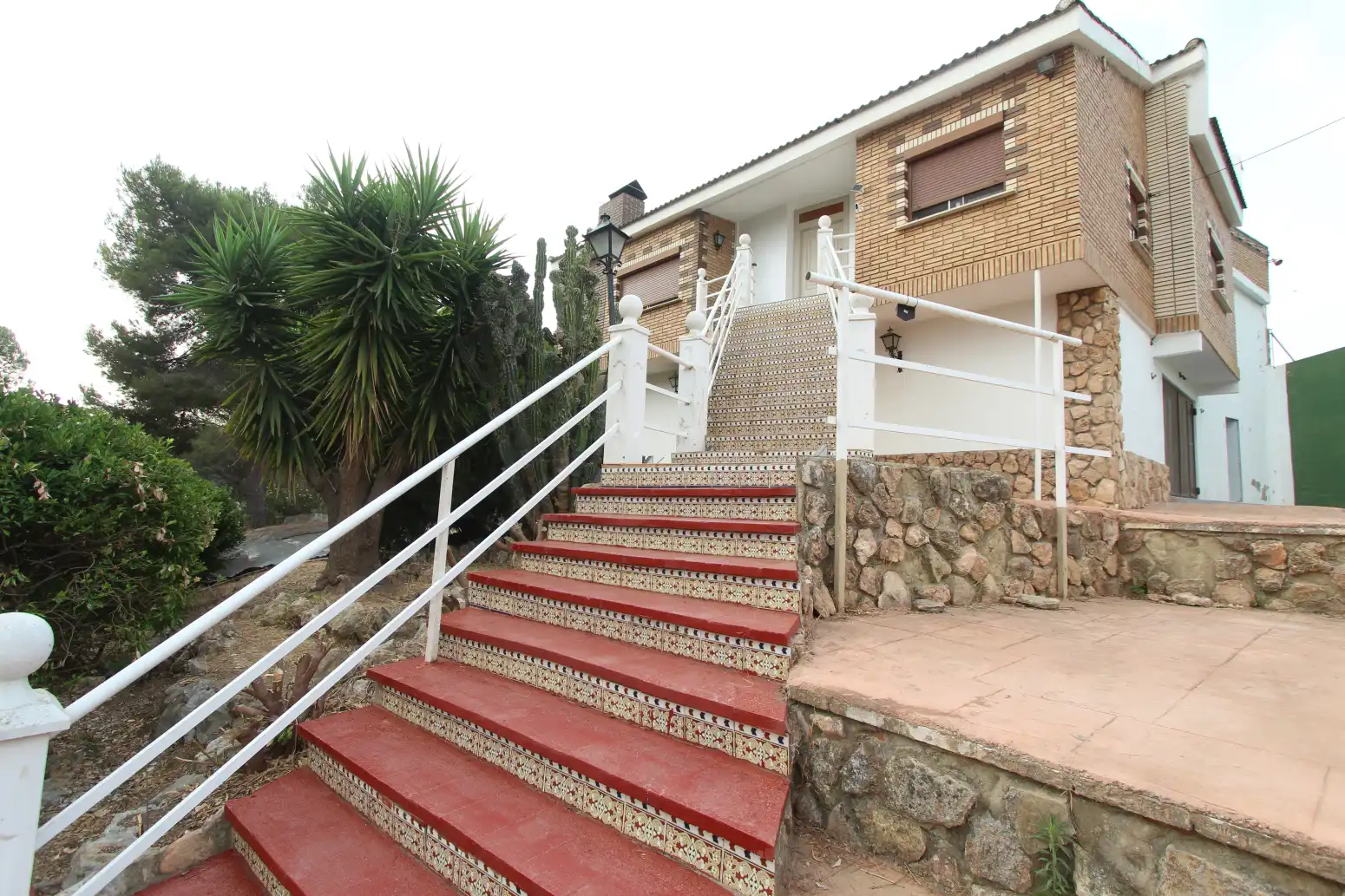 Vista exterior de Casa o xalet en venda en Torrent amb Aire condicionat, Calefacció i Terrassa