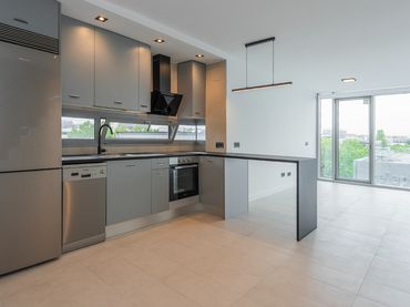 Dúplex con balcón en venta en Paseo de Europa