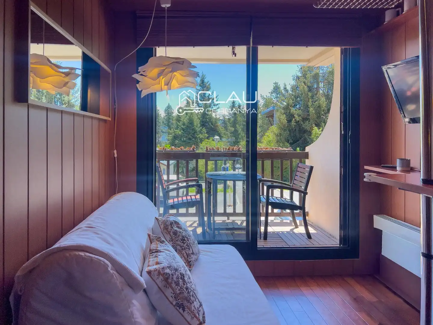 Terrasse von Wohnung zur Miete in Font-Romeu-Odeillo-Via mit Heizung, Parkett und Terrasse