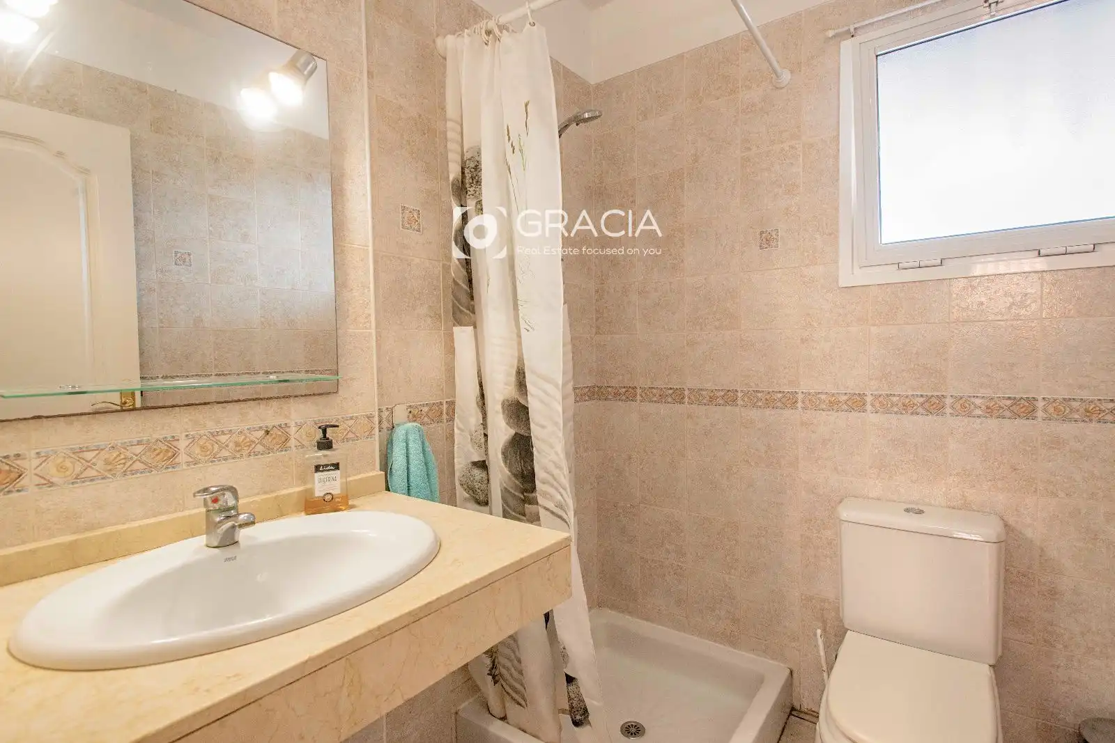 Badezimmer von Wohnung zum Verkauf in Adeje mit Terrasse, Abstellraum und Schwimmbad