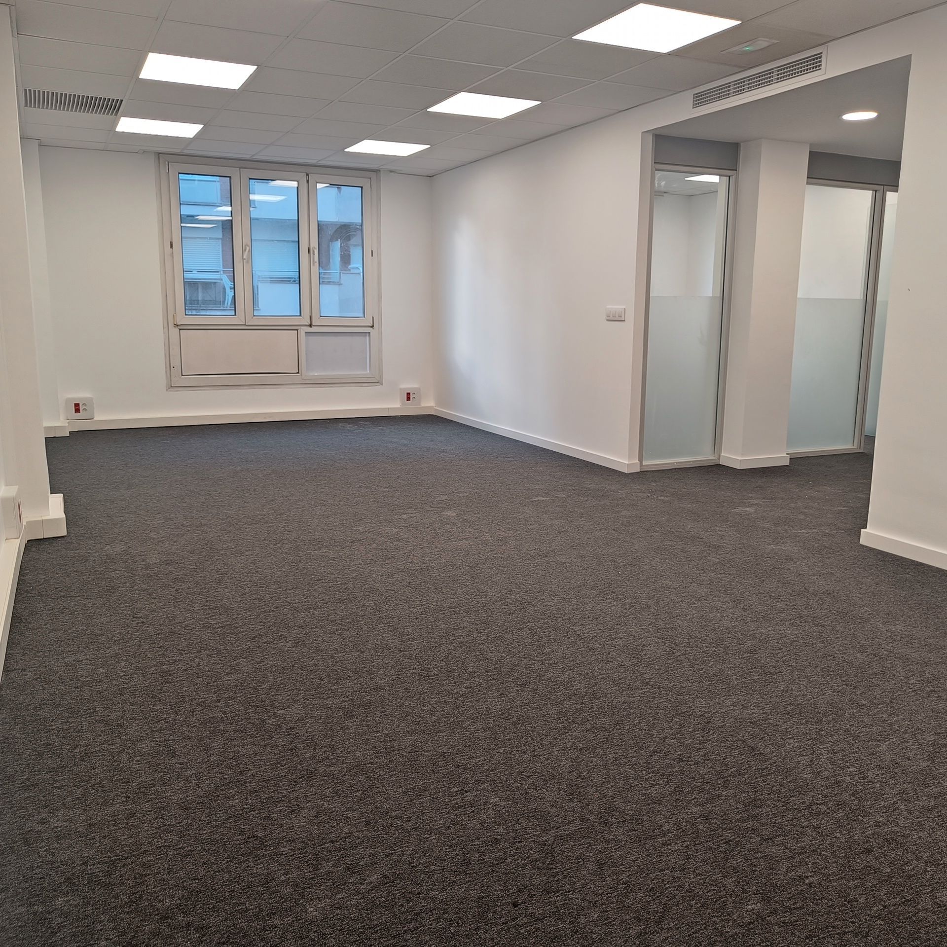 Oficina de alquiler en Molins de Rei con Aire acondicionado y Calefacción