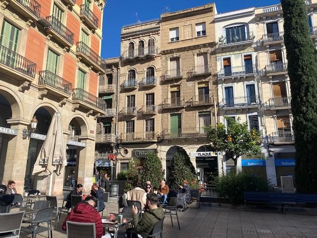 Vista exterior de Pis en venda en Reus amb Calefacció