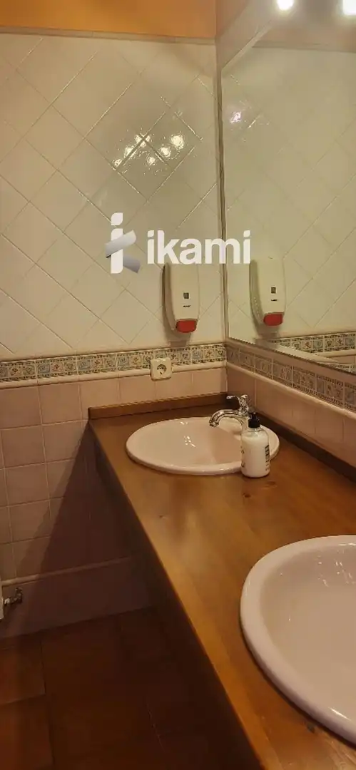 Badezimmer von Gebäude zum Verkauf in Sepúlveda
