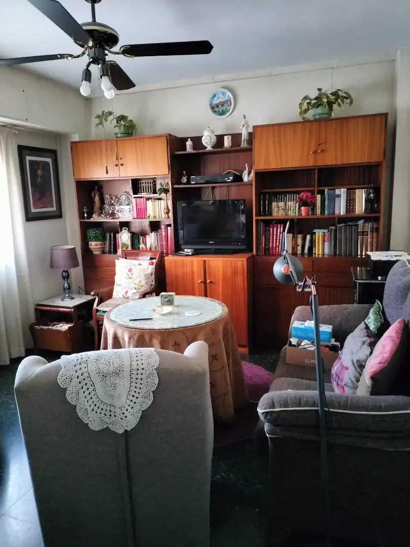 Sala d'estar de Pis en venda en Valencia amb Moblat, Forn i Rentadora