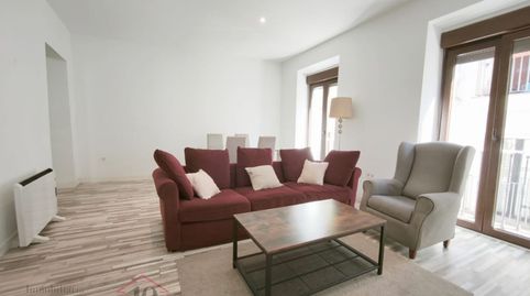 Foto 2 de Apartamento de alquiler en Casco Antiguo, Badajoz Capital