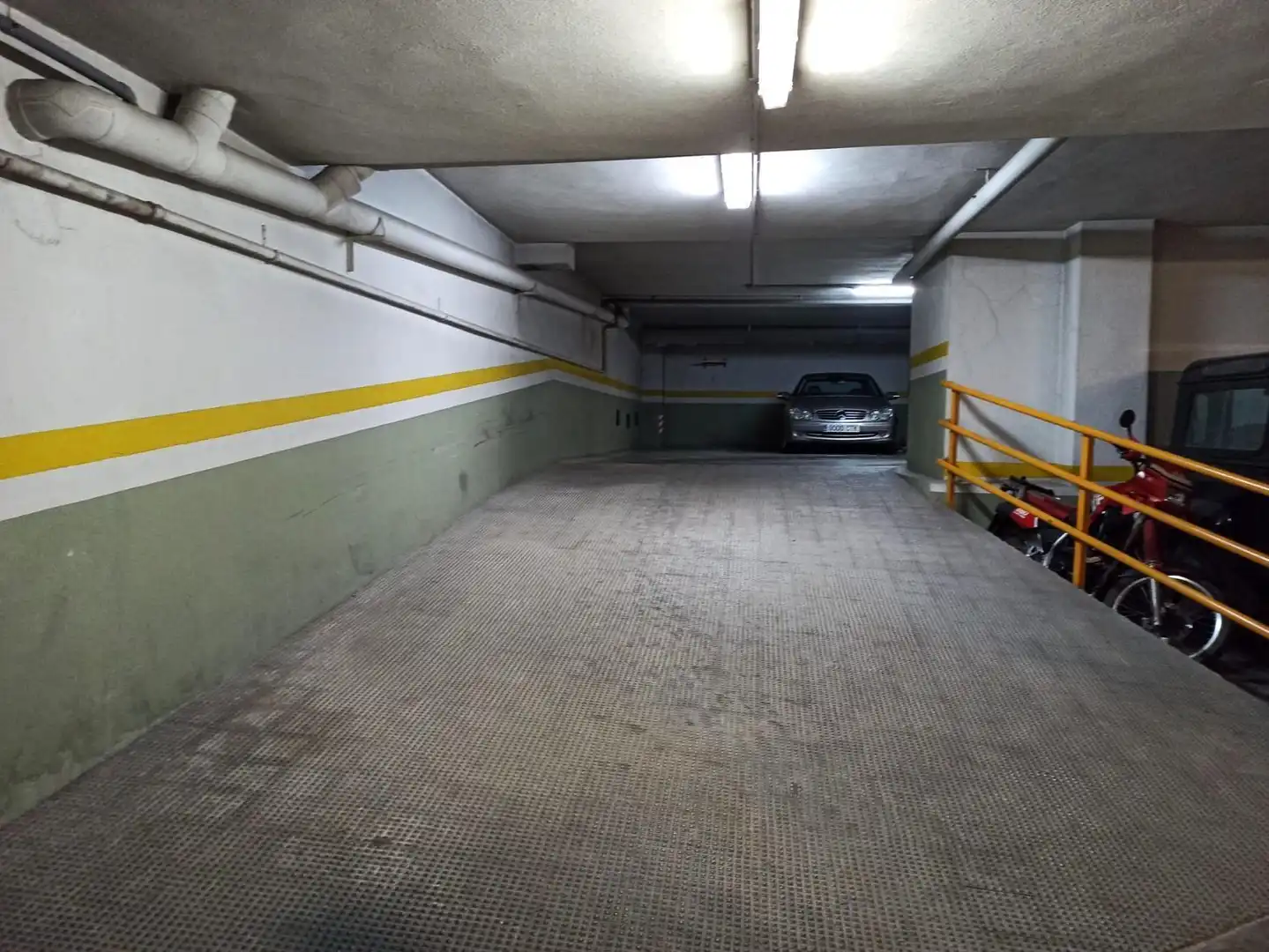 Parkplatz zum Verkauf in Calle de Villajoyosa 8, imagen 12