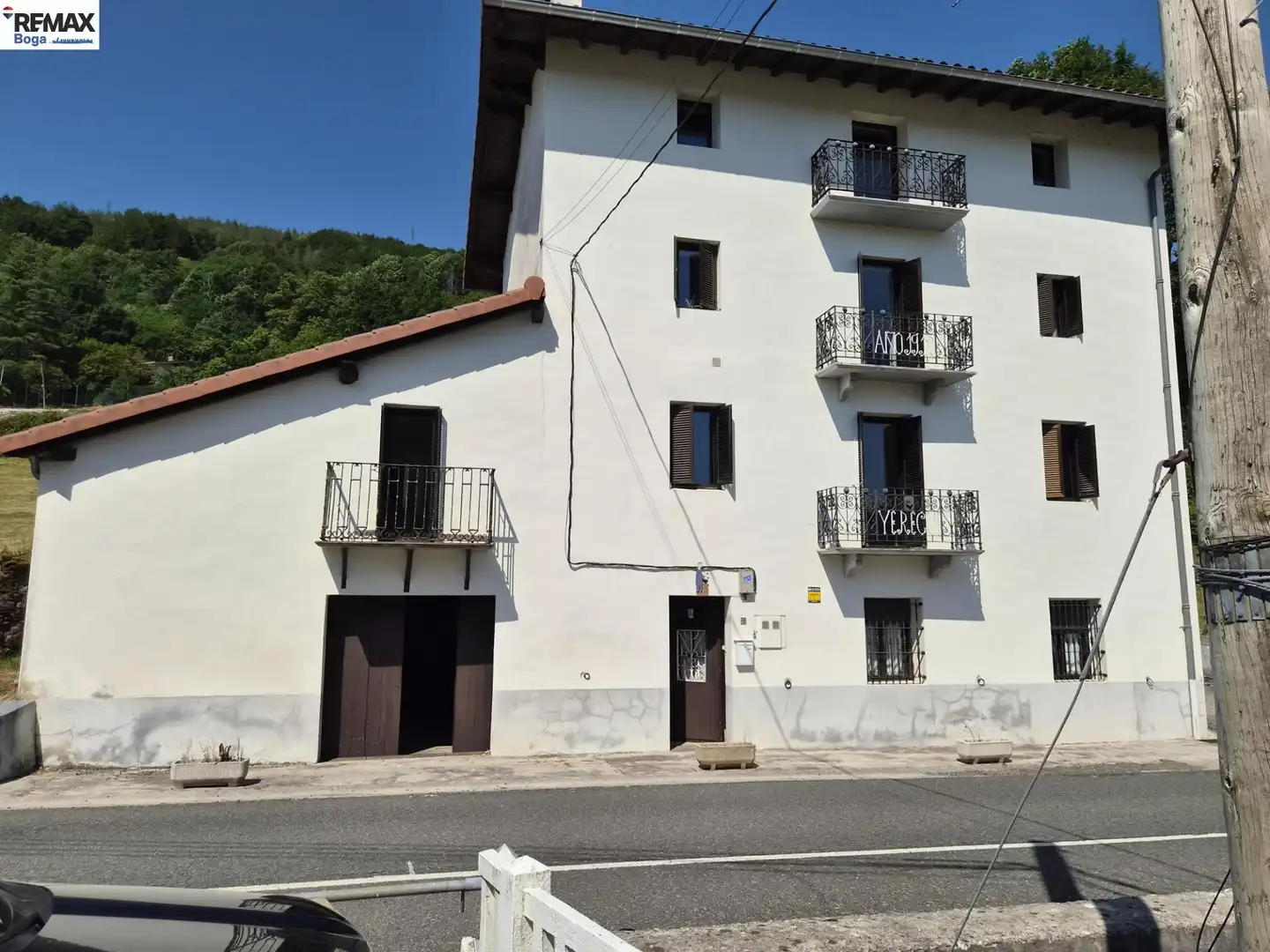 Vista exterior de Casa o xalet en venda en Berastegi amb Calefacció, Jardí privat i Terrassa