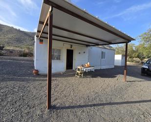 Vista exterior de Casa o xalet en venda en Hondón de las Nieves / El Fondó de les Neus amb Jardí privat