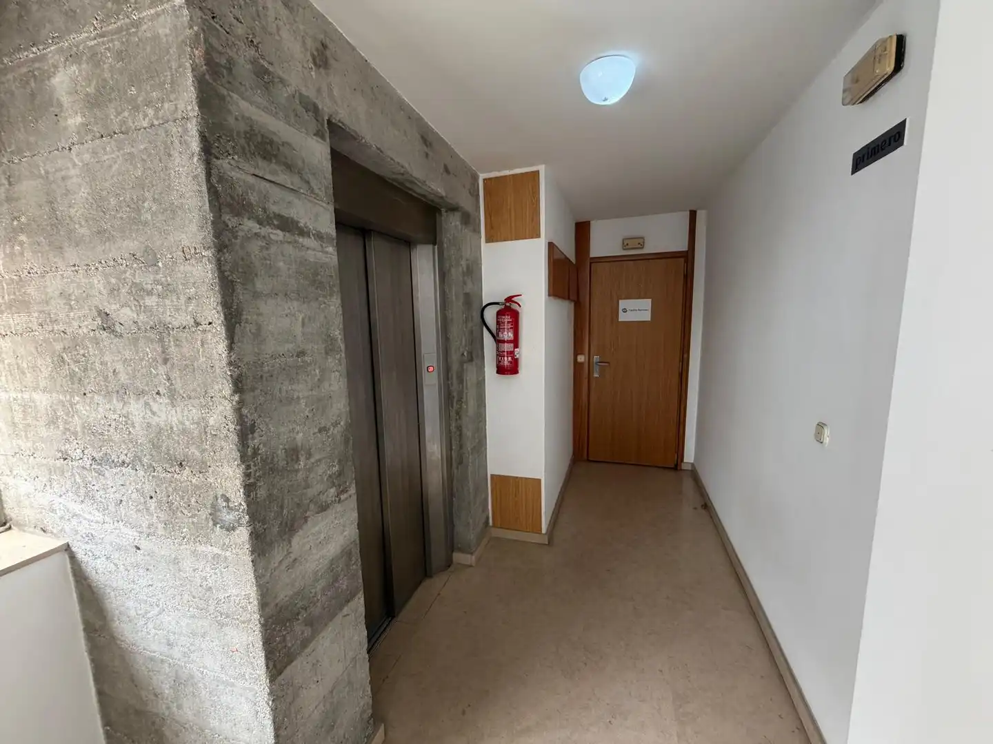 Büro zur Miete in Vigo  mit Klimaanlage