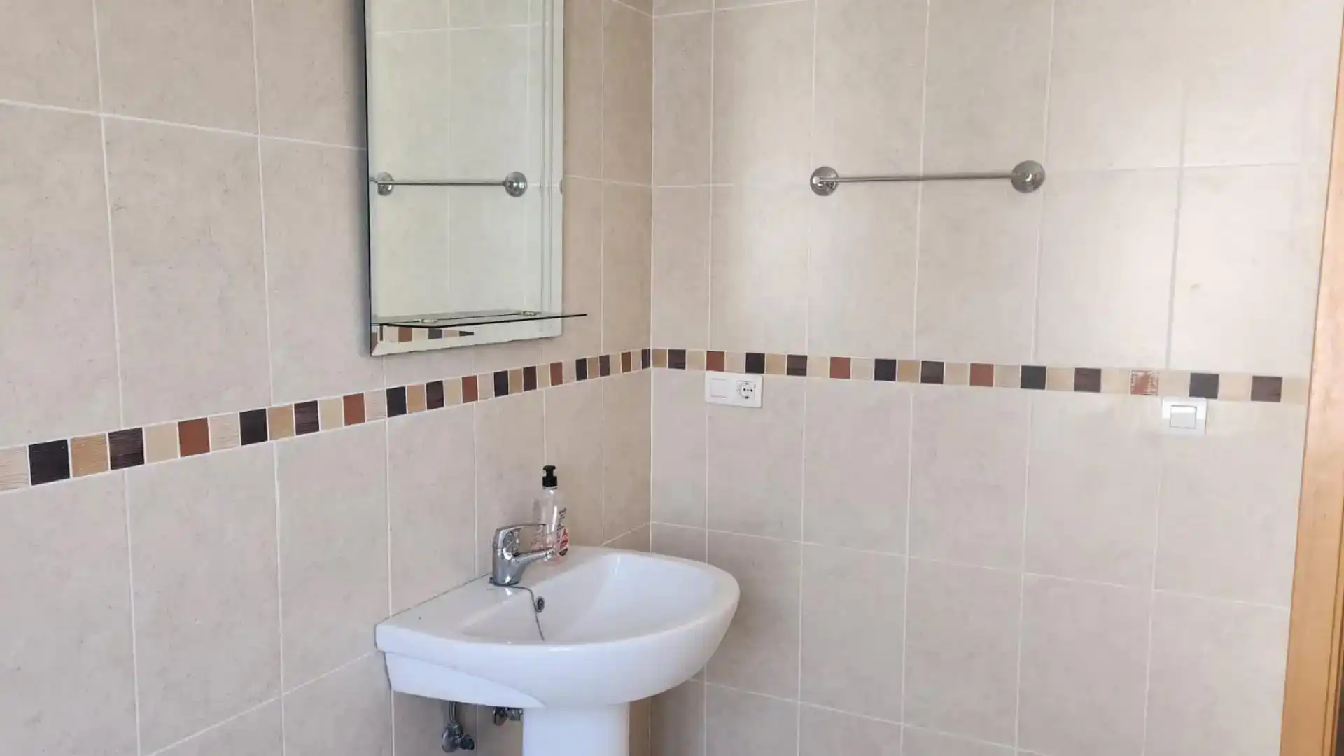 Baño de Dúplex en venta en Iznalloz con Aire acondicionado