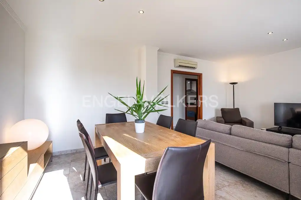 Dining room of Flat for rent in Valencia  with Air Conditioner, Heating and Terrace