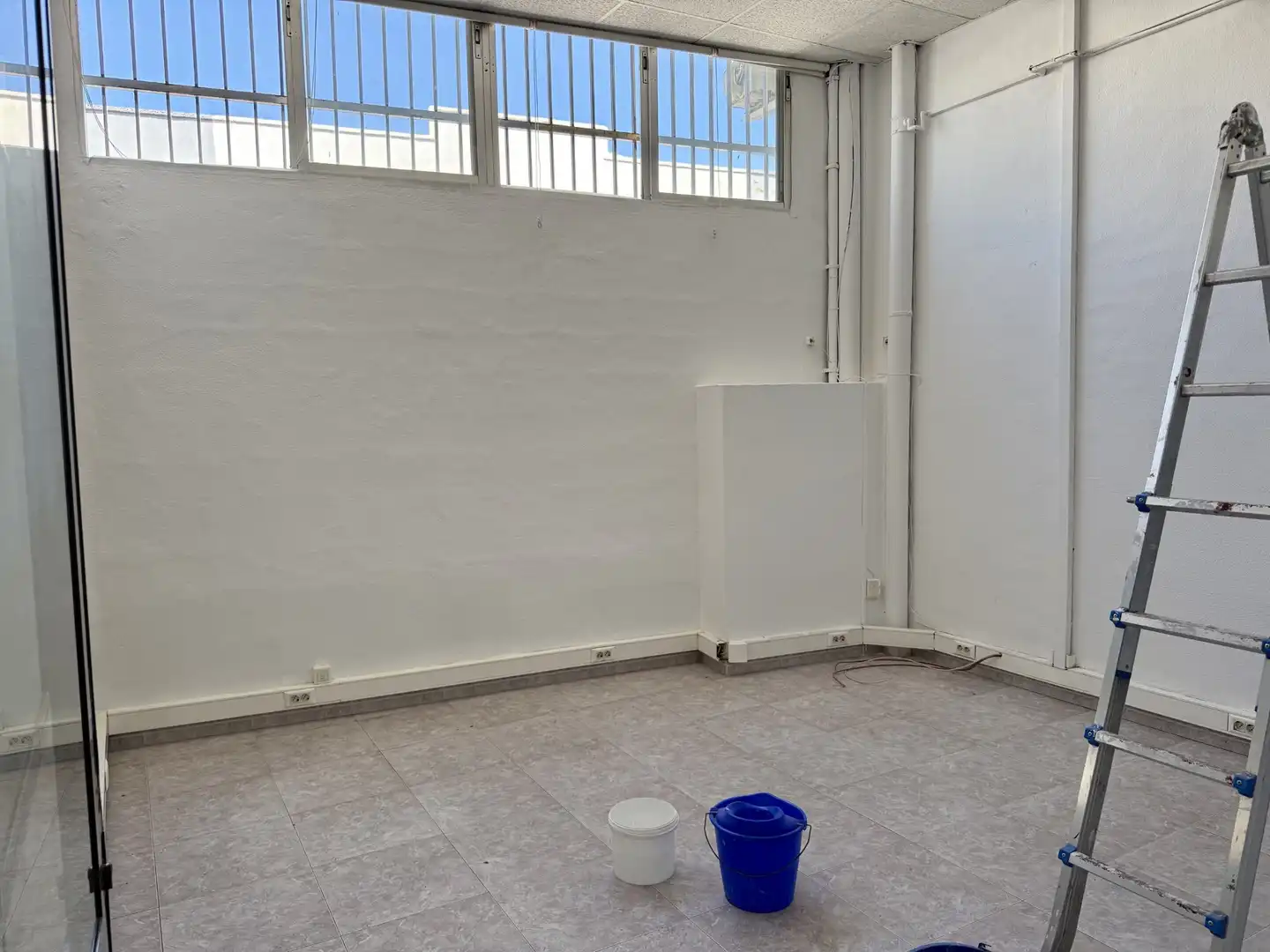 Nau industrial de lloguer en Alaquàs amb Alarma