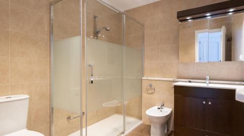 Photo 2 of Room in Castillejos - Cuzco, Madrid Capital