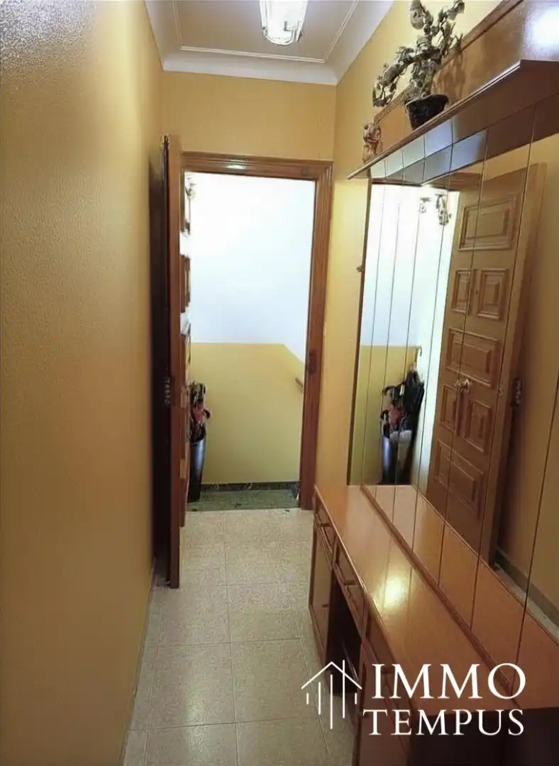 Piso en venta en Terrassa con Calefacción, Terraza y Trastero