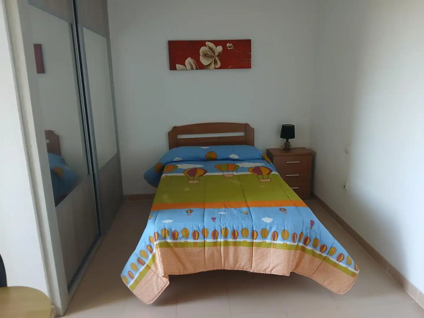 Habitación de Casa adosada en venta en Cáceres con Calefacción, Terraza y Balcón